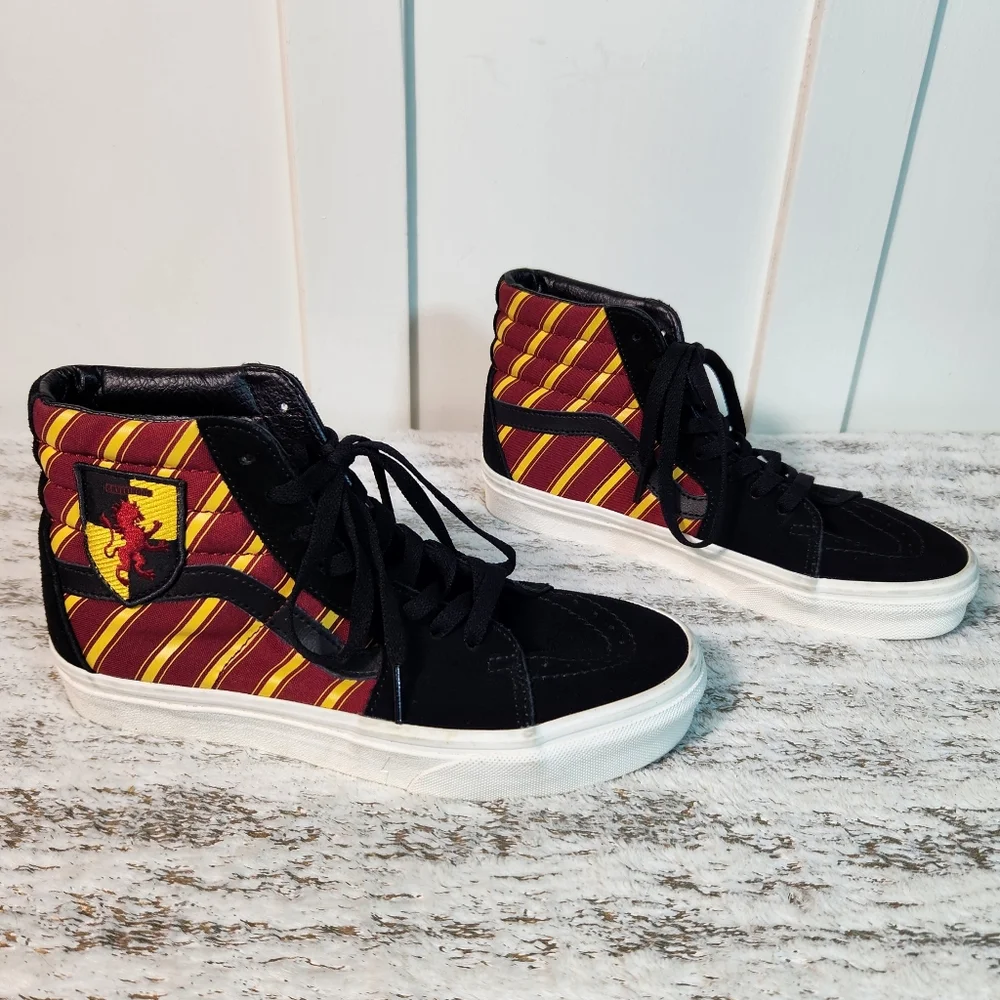 Vans Harry Potter Limited Edition Gryffindor High Top Sneaker | Women's Size 7.5 - Picture 10 of 14